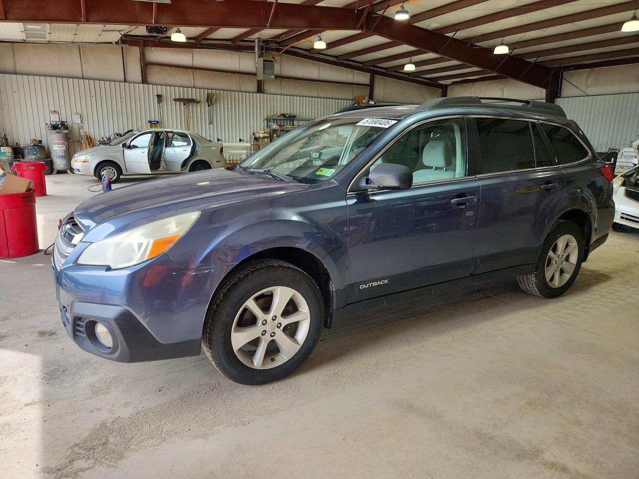 2013 Subaru Outback 2.5i Premium Синий vin: 4S4BRCCC9D3263884