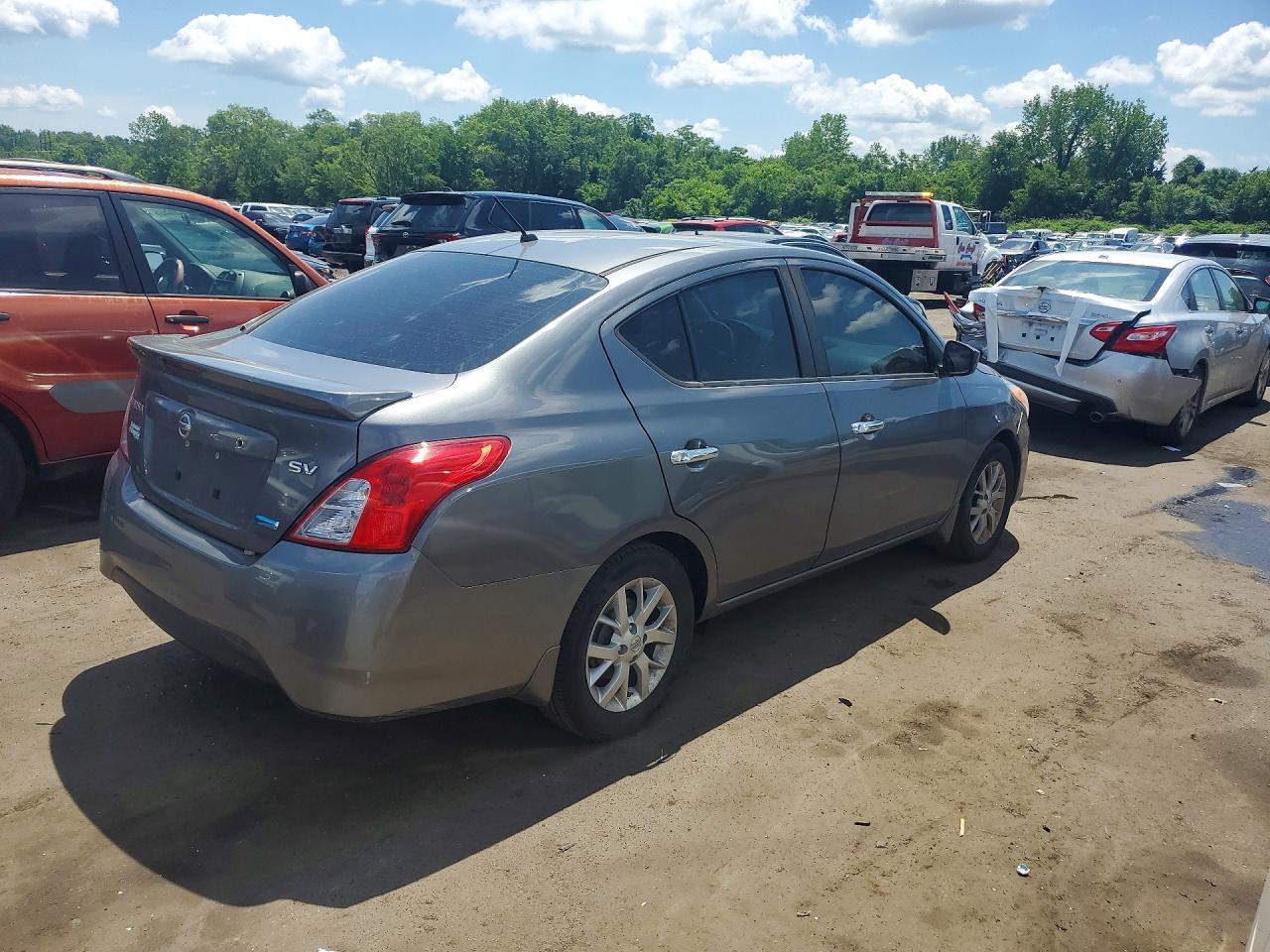 2016 Nissan Versa 1.6 Sv Gray vin: 3N1CN7AP1GL890446
