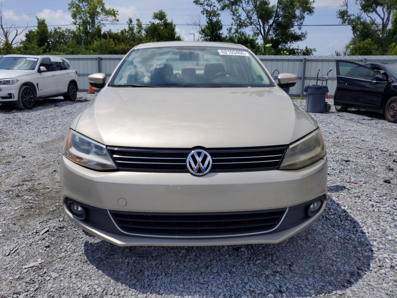2014 Volkswagen Jetta Sel Cream vin: 3VWL07AJ8EM258491