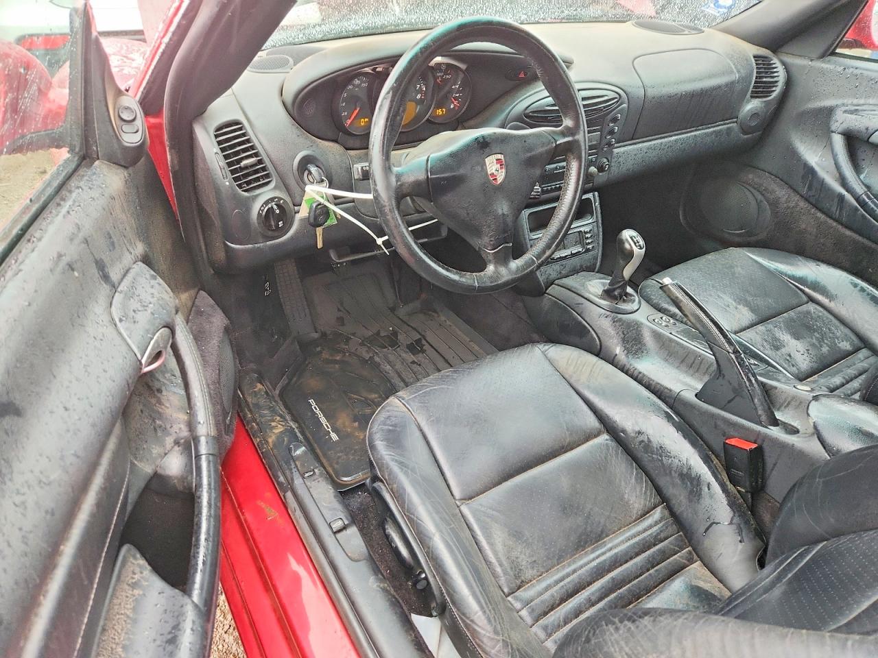 2001 Porsche Boxster Red vin: WP0CA29871U621728