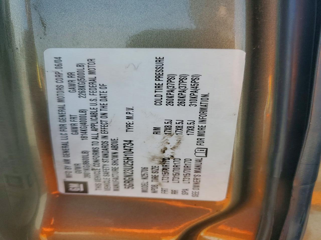 2005 Hummer H2 Tan vin: 5GRGN23U25H104734