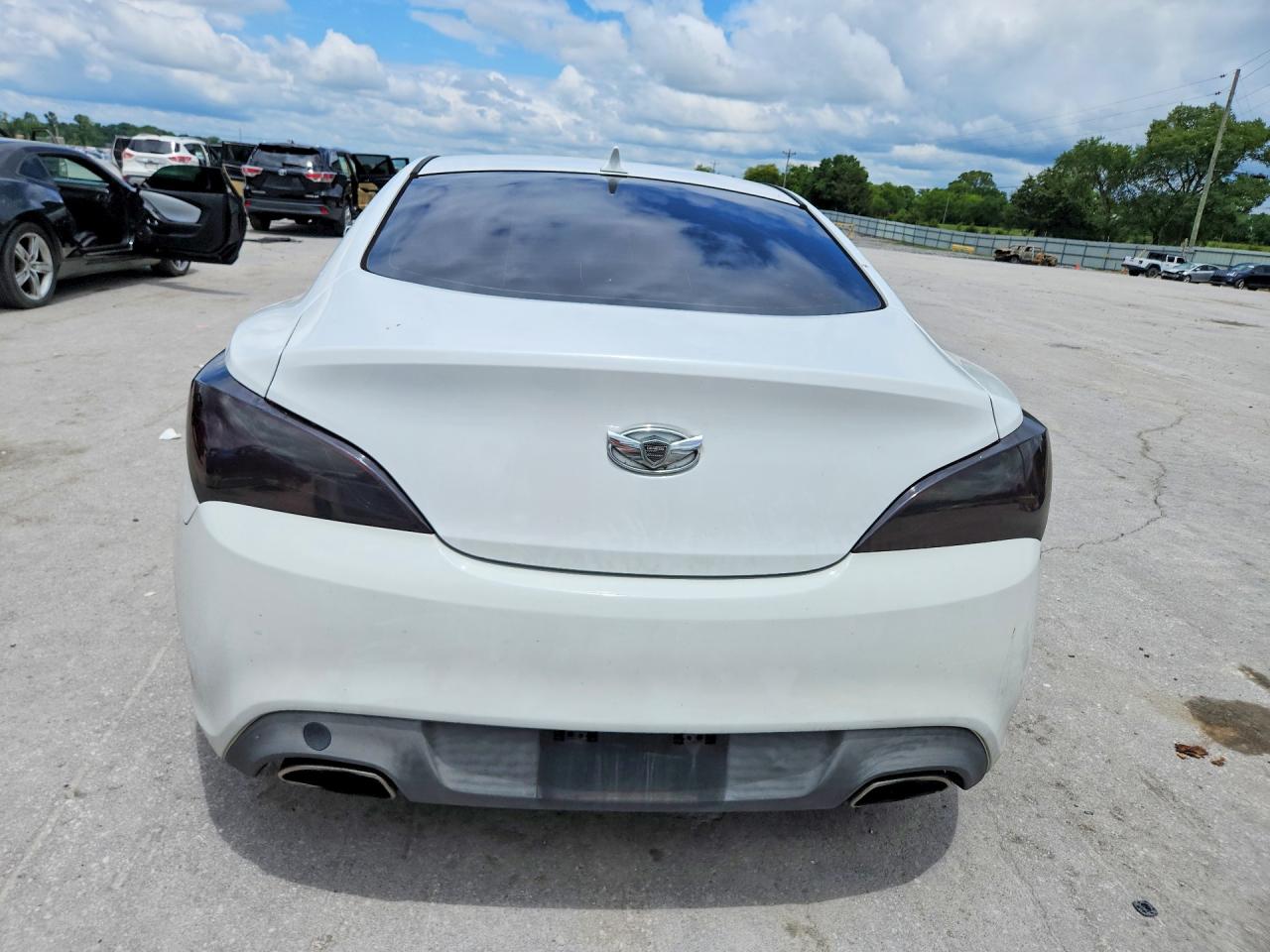 2013 Hyundai Genesis Coupe 2.0t White vin: KMHHT6KD8DU108292