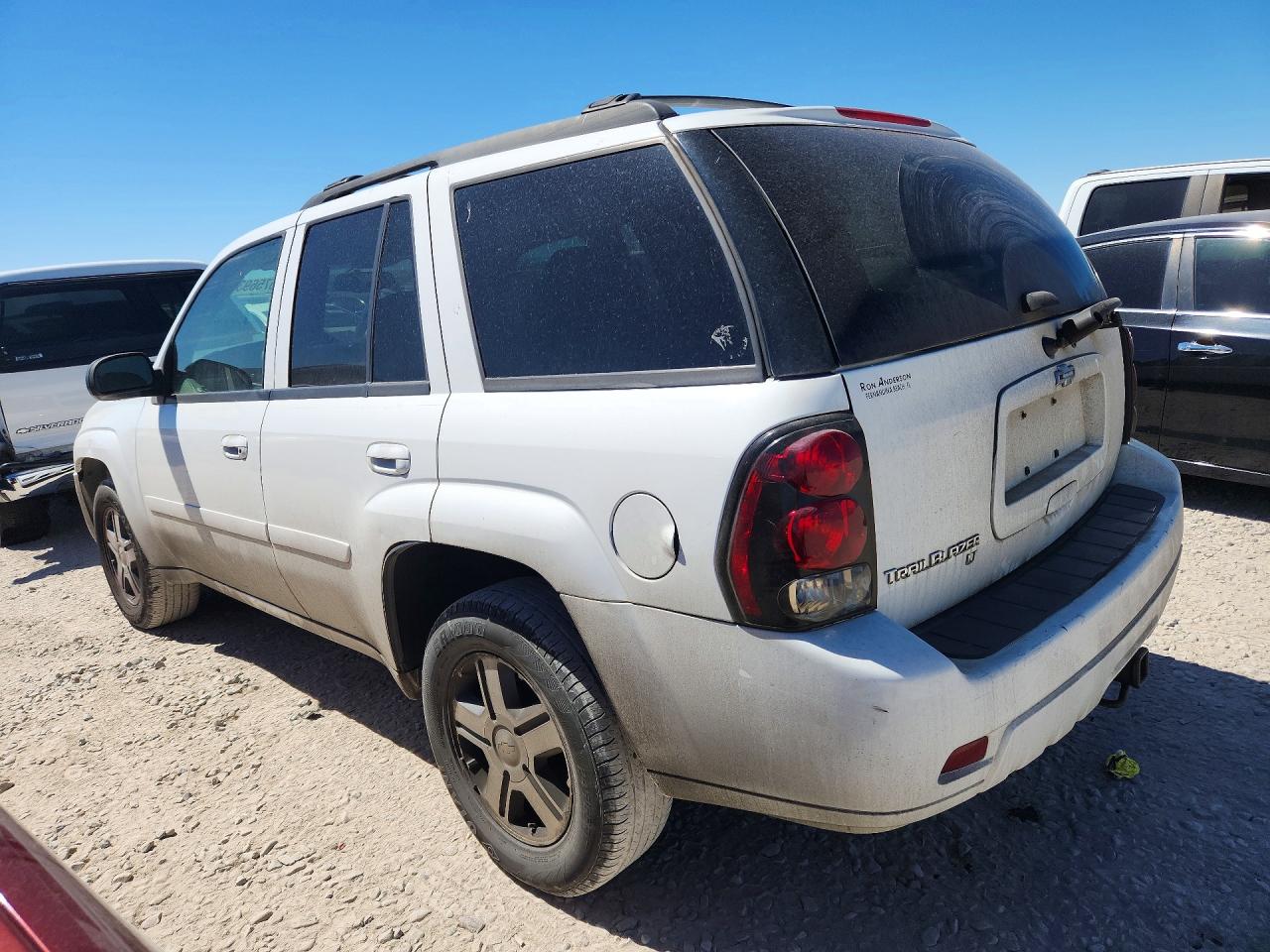2008 Chevrolet Trailblazer Ls White vin: 1GNDS13S882133465