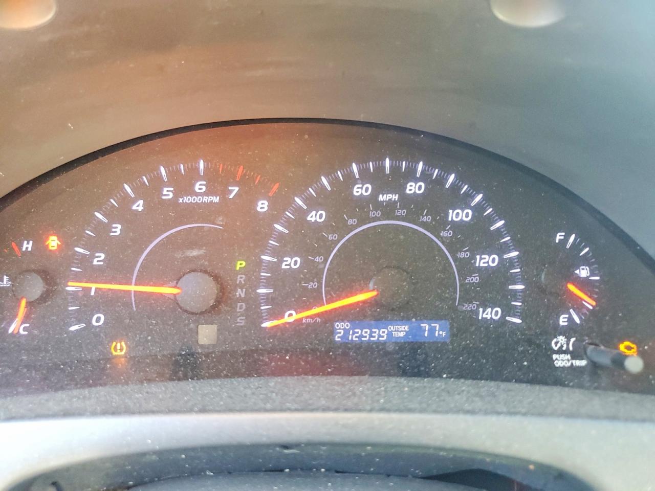 2011 Toyota Camry Le Серебряный vin: 4T4BF3EK2BR156170