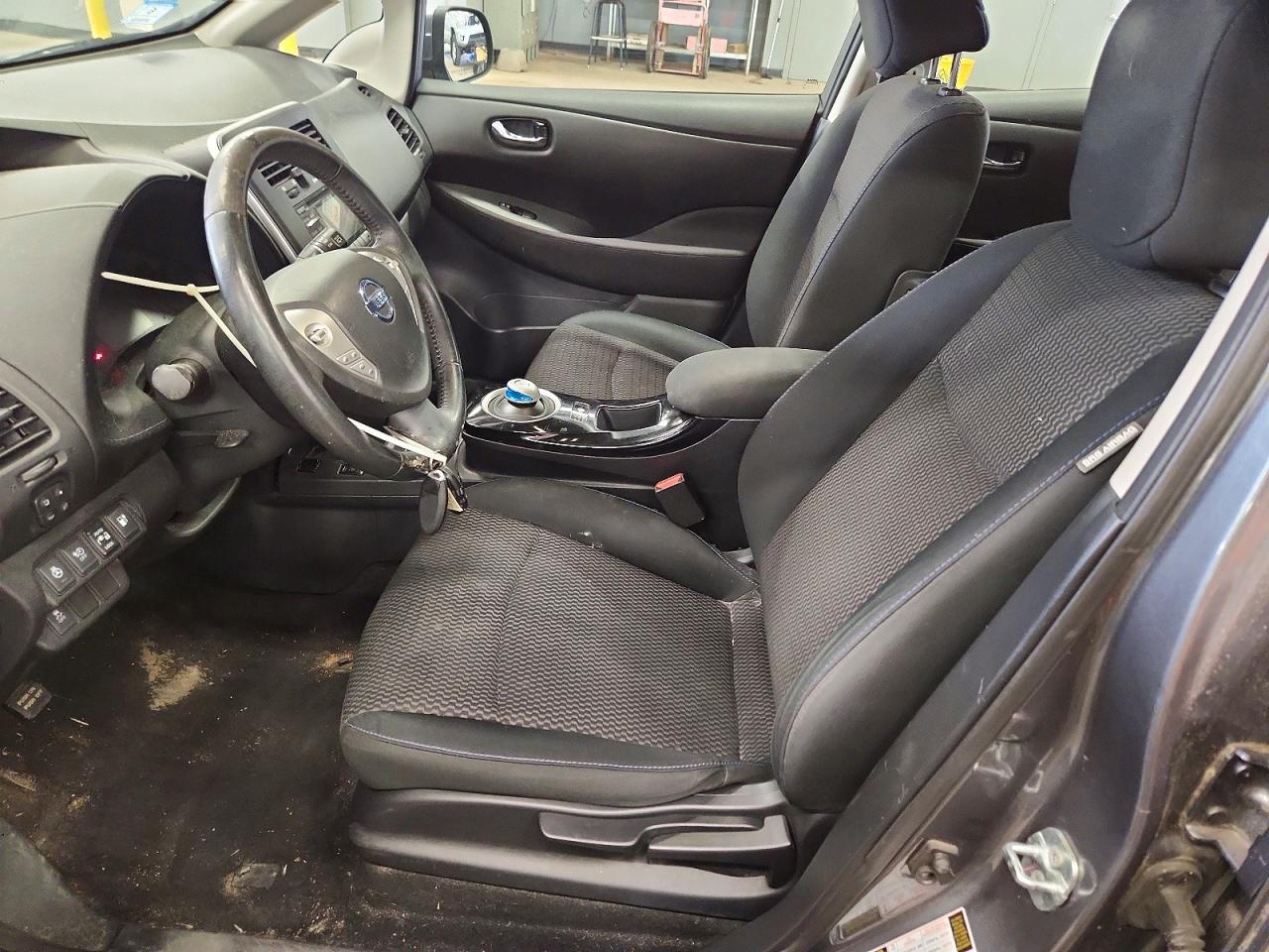 2015 Nissan Leaf S Silver vin: 1N4AZ0CP7FC319329