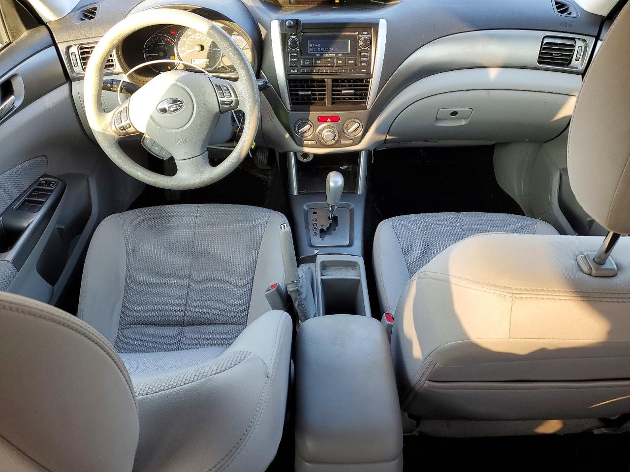 2011 Subaru Forester 2.5x Premium Gray vin: JF2SHADC3BH735492