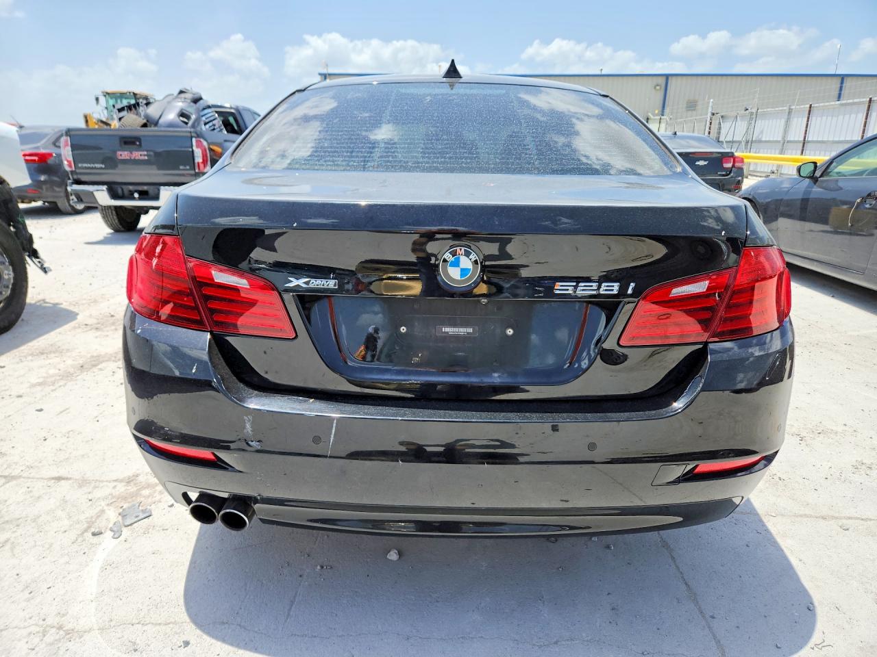 2015 Bmw 528 Xi Black vin: WBA5A7C51FD625718