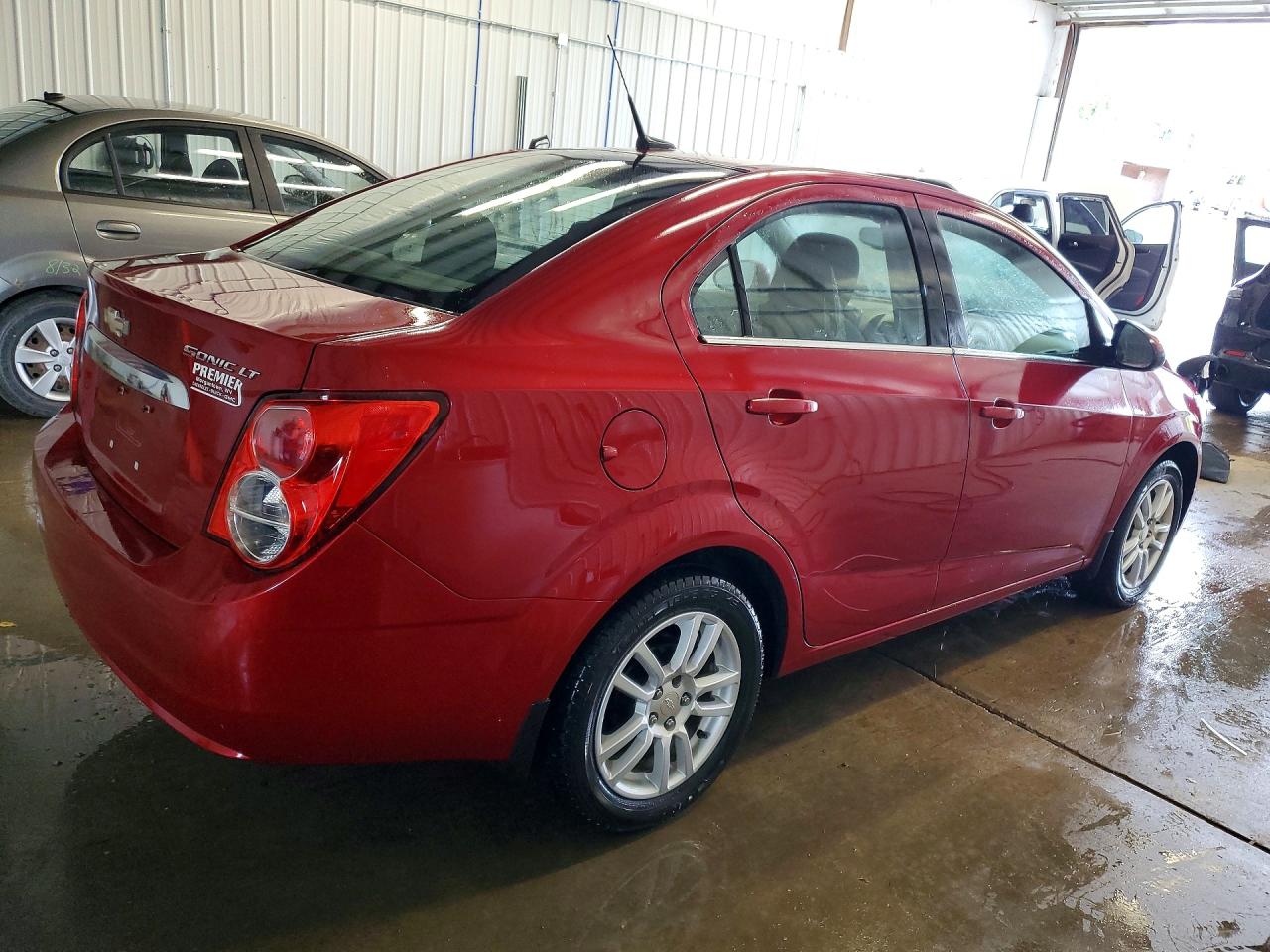 2012 Chevrolet Sonic Lt Red vin: 1G1JC5SH4C4209968