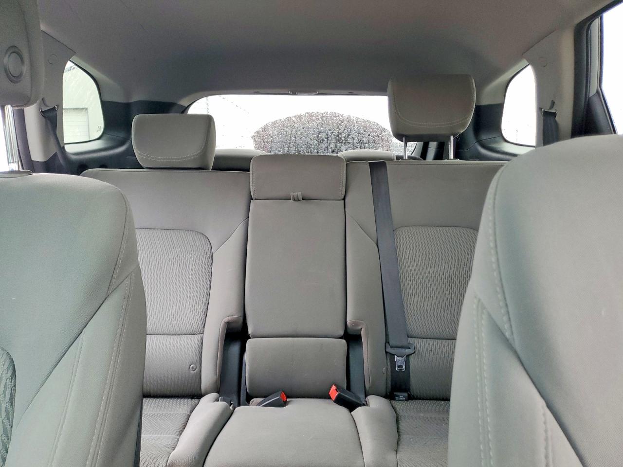 2014 Hyundai Santa Fe Gls Silver vin: KM8SM4HF8EU063680