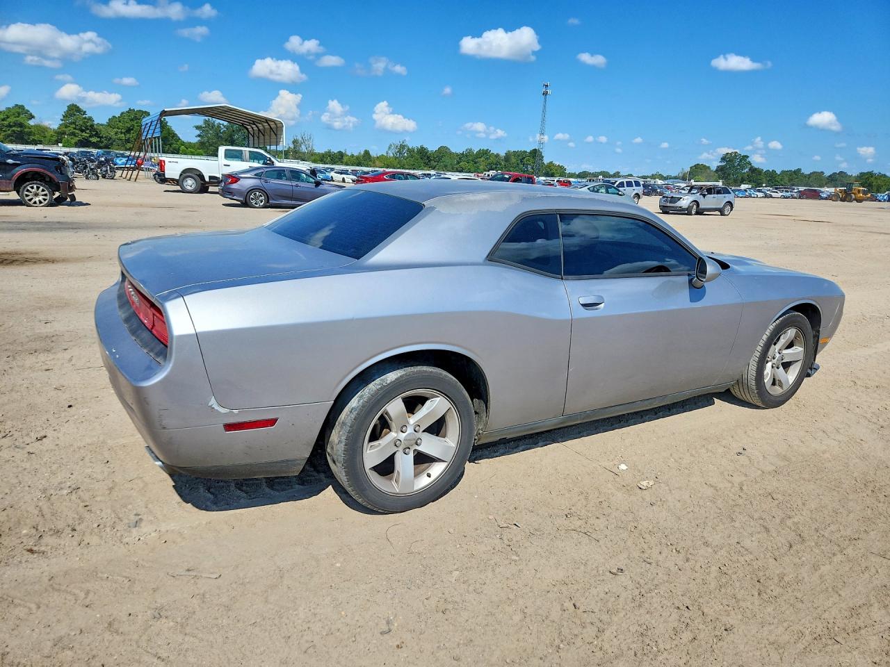 2011 Dodge Challenger Gray vin: 2B3CJ4DG3BH519391