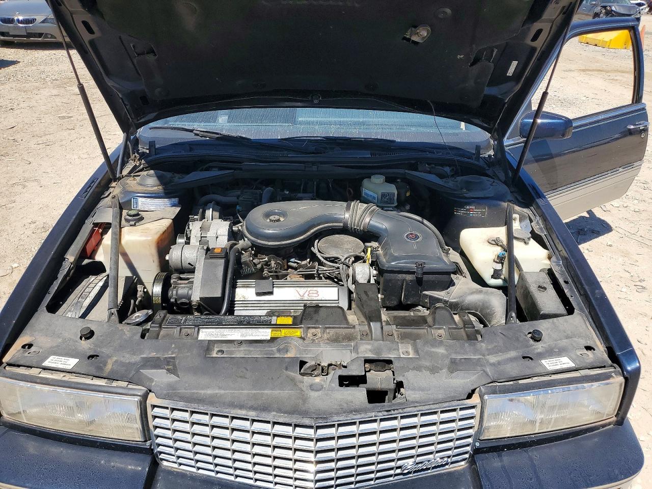 1988 Cadillac Eldorado Blue vin: 1G6EL115XJU630473