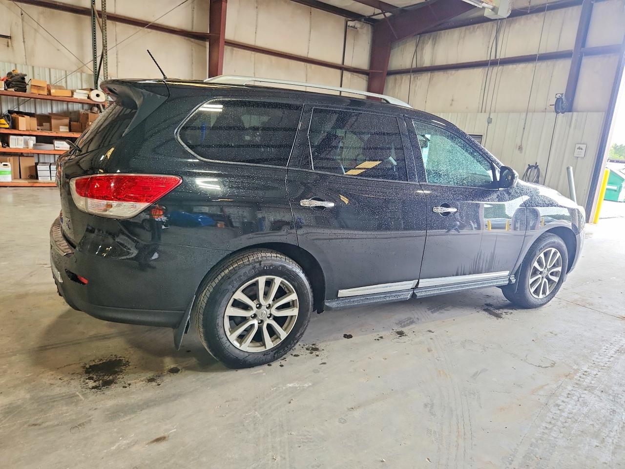 2015 Nissan Pathfinder Sl Черный vin: 5N1AR2MM1FC632401