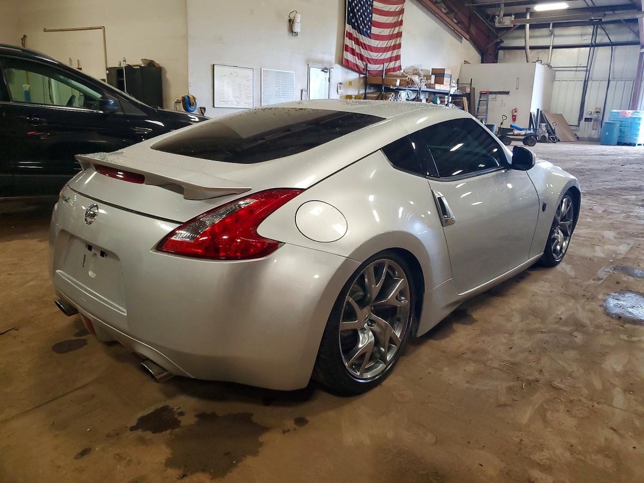 2015 Nissan 370z Sport White vin: JN1AZ4EH4FM440677