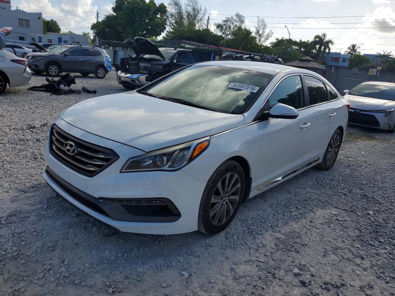 2015 Hyundai Sonata Sport Белый vin: 5NPE34AF6FH062828