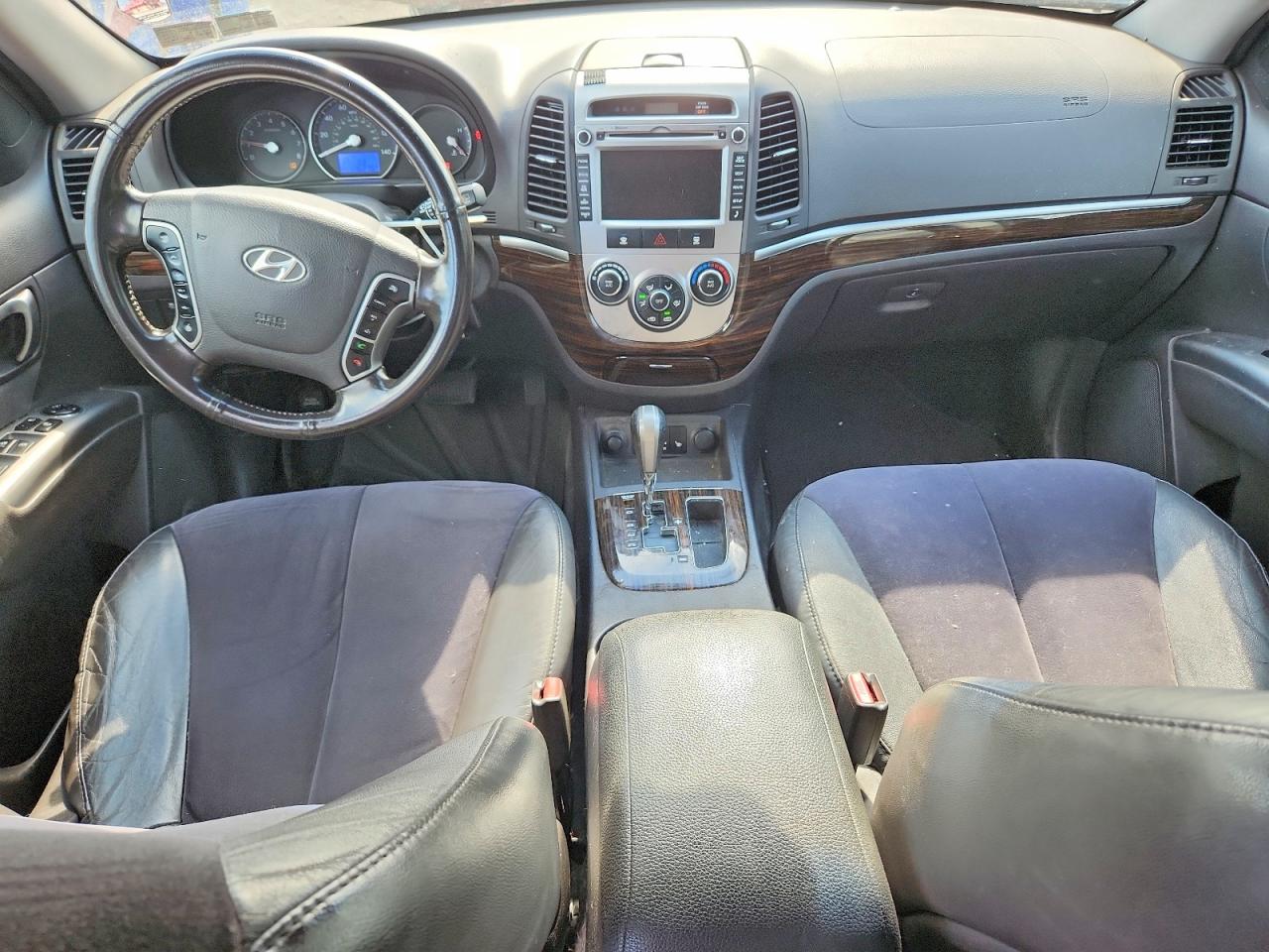 2011 Hyundai Santa Fe Se Красный vin: 5XYZHDAG3BG003815
