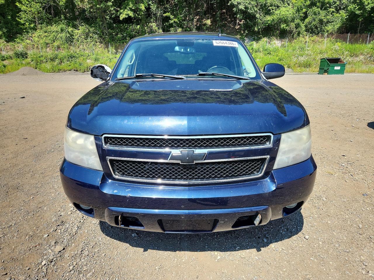 2008 Chevrolet Tahoe K1500 Blue vin: 1GNFK13018J146359