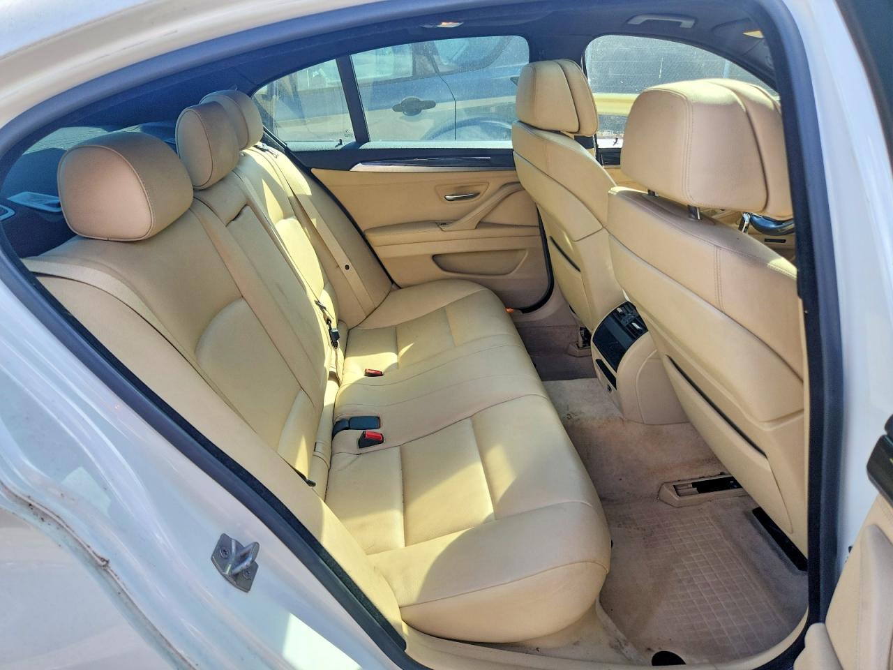 2013 Bmw 528 Xi White vin: WBAXH5C55DDW13433