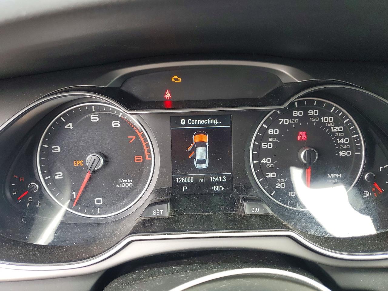 2015 Audi A4 Premium Plus Gray vin: WAUFFAFL8FA076727
