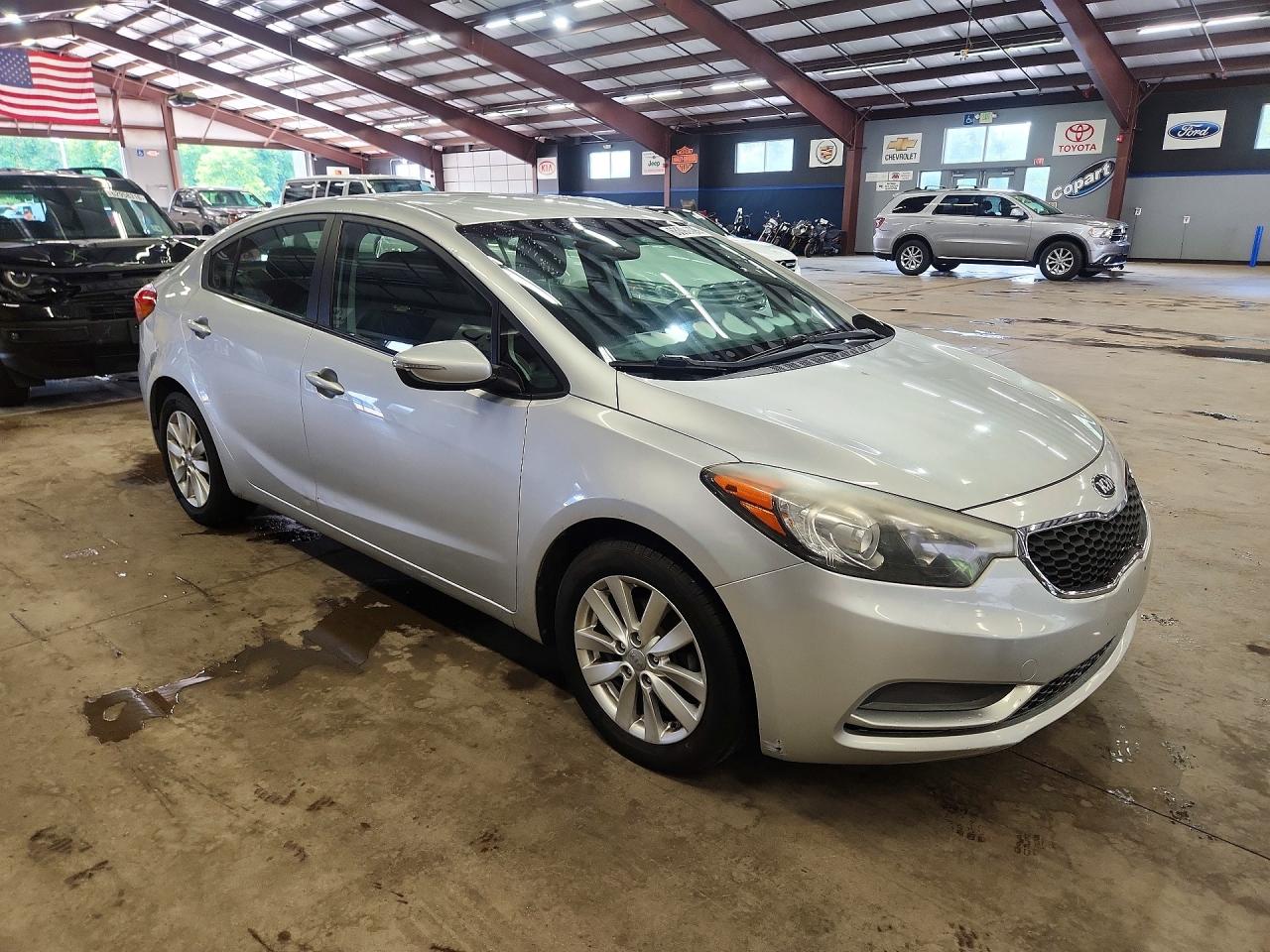 2014 Kia Forte Lx Серебряный vin: KNAFX4A64E5220894