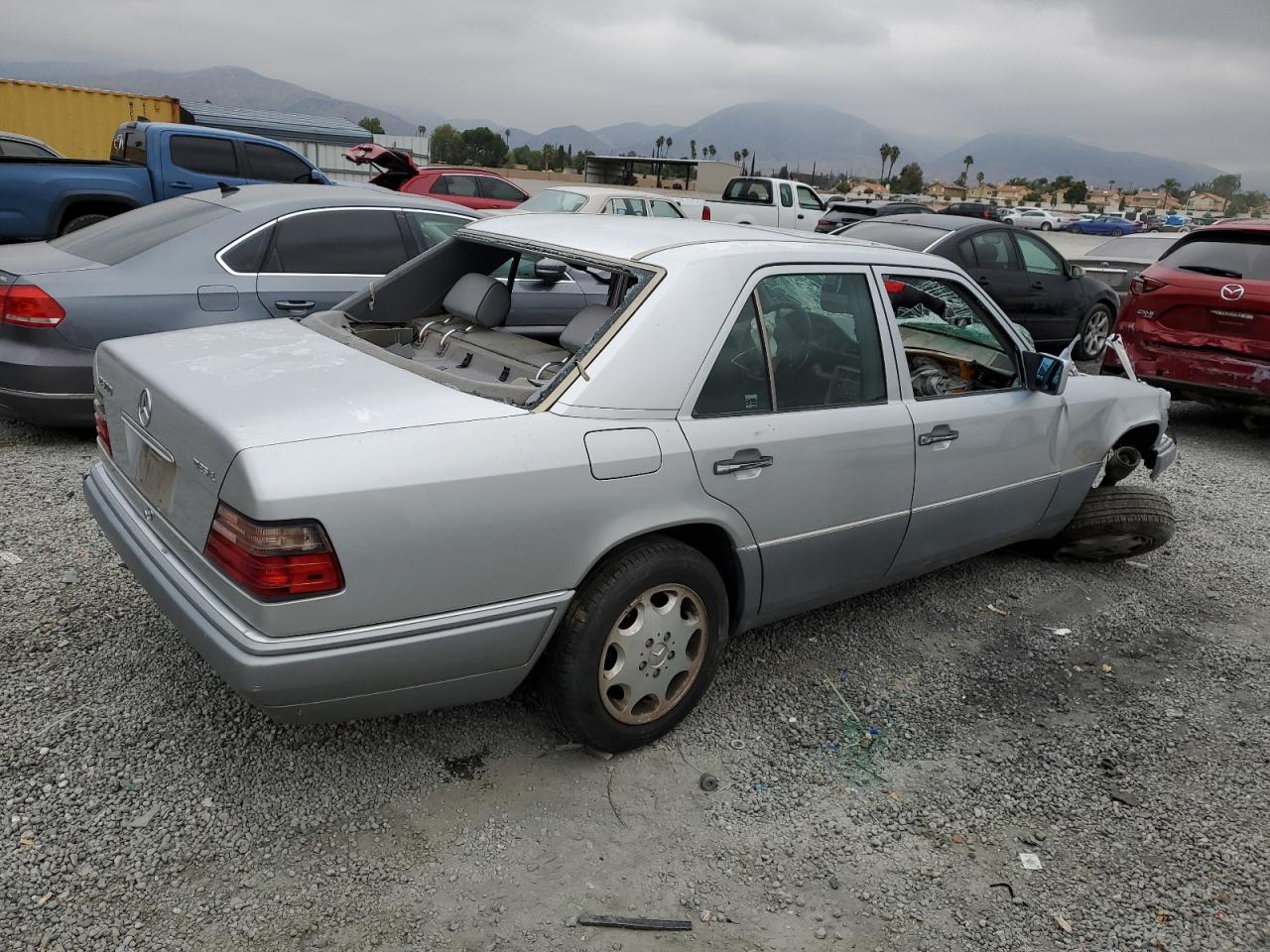 1995 Mercedes-benz E 300d Silver vin: WDBEB31E6SC070193