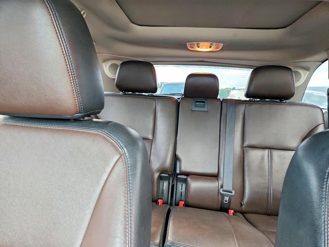 2011 Ford Edge Limited White vin: 2FMDK4KCXBBA37662