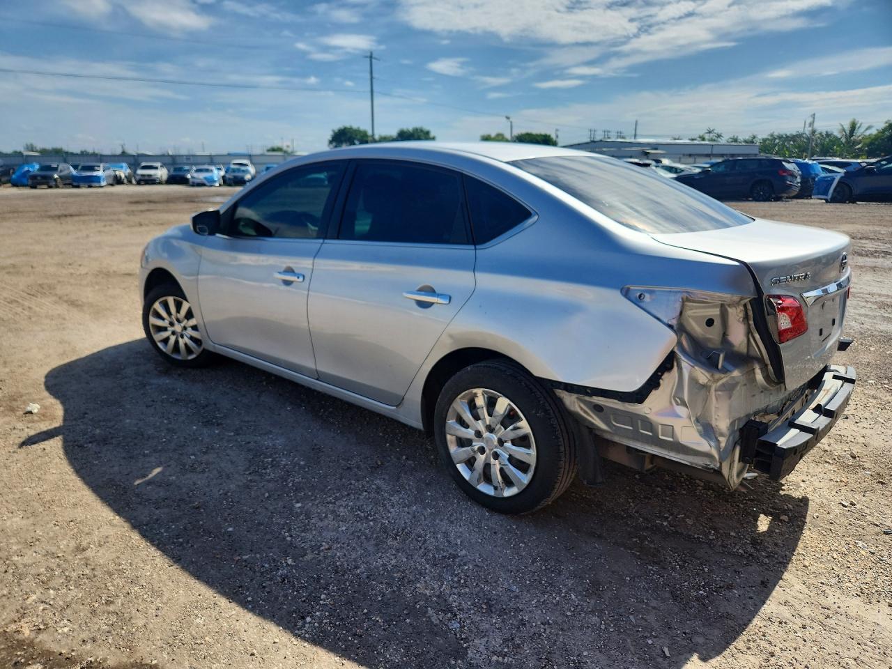 2015 Nissan Sentra S Silver vin: 3N1AB7APXFY348537