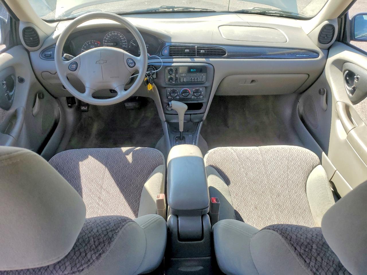 2000 Chevrolet Malibu Silver vin: 1G1ND52J9Y6150557