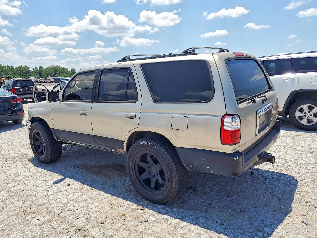 2002 Toyota 4runner Sr5 Золотой vin: JT3GN86R920226744