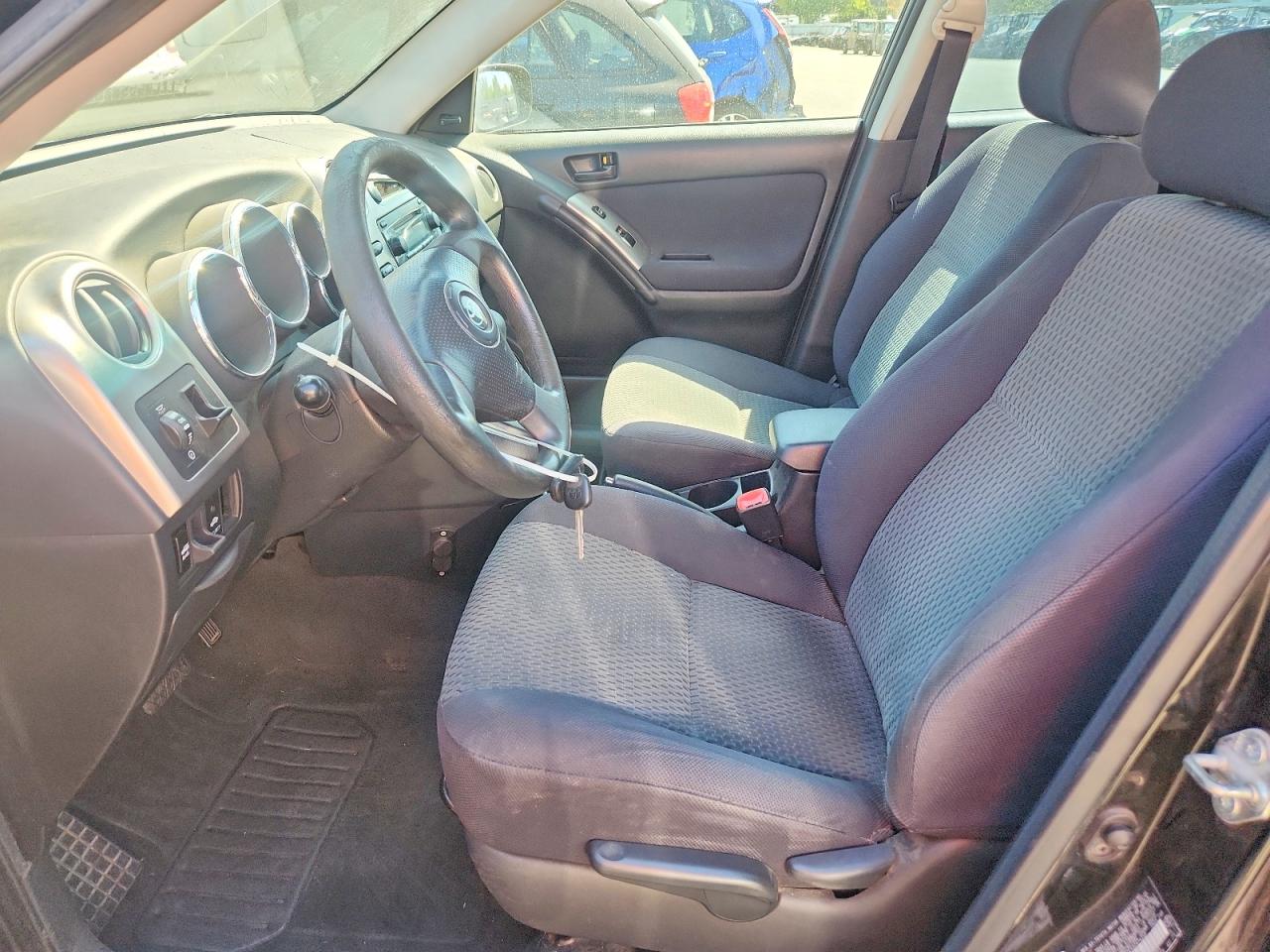 2005 Toyota Matrix Base Black vin: 2T1KR32E45C474250