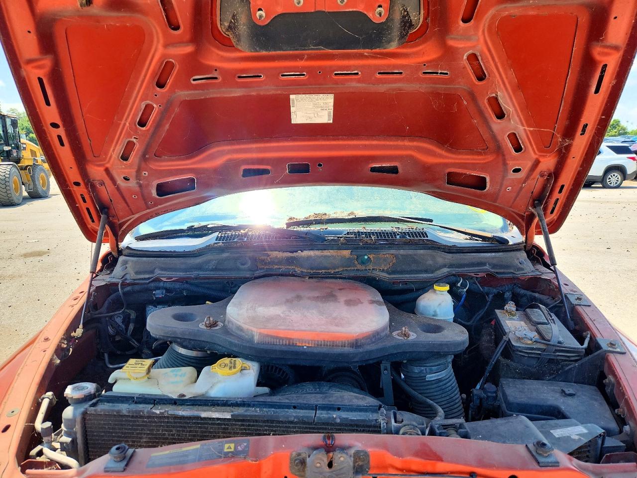 2005 Dodge Ram 1500 St Orange vin: 1D7HU18D05J588395