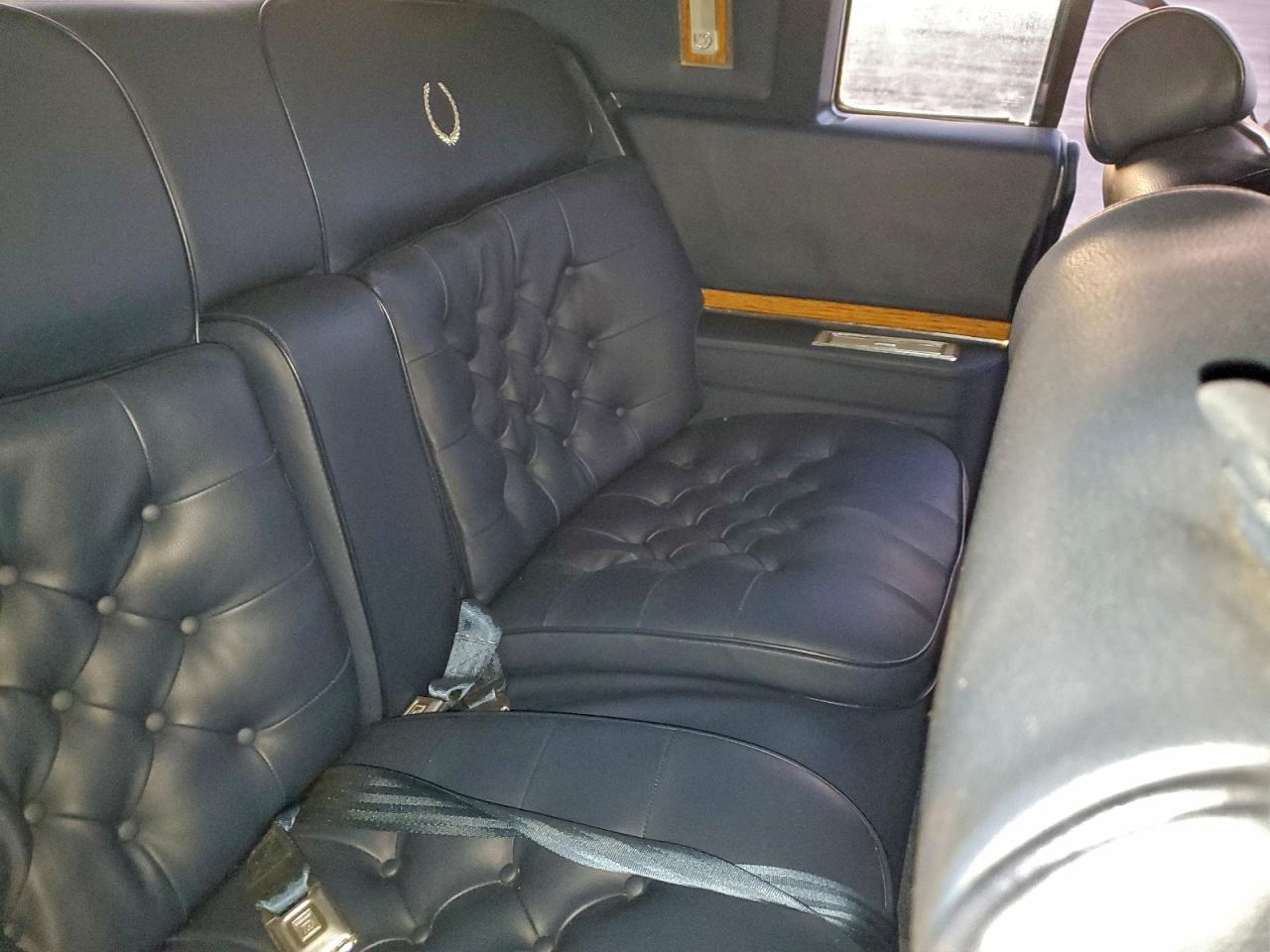 1981 Cadillac Eldorado White vin: 1G6AL5799BE647390
