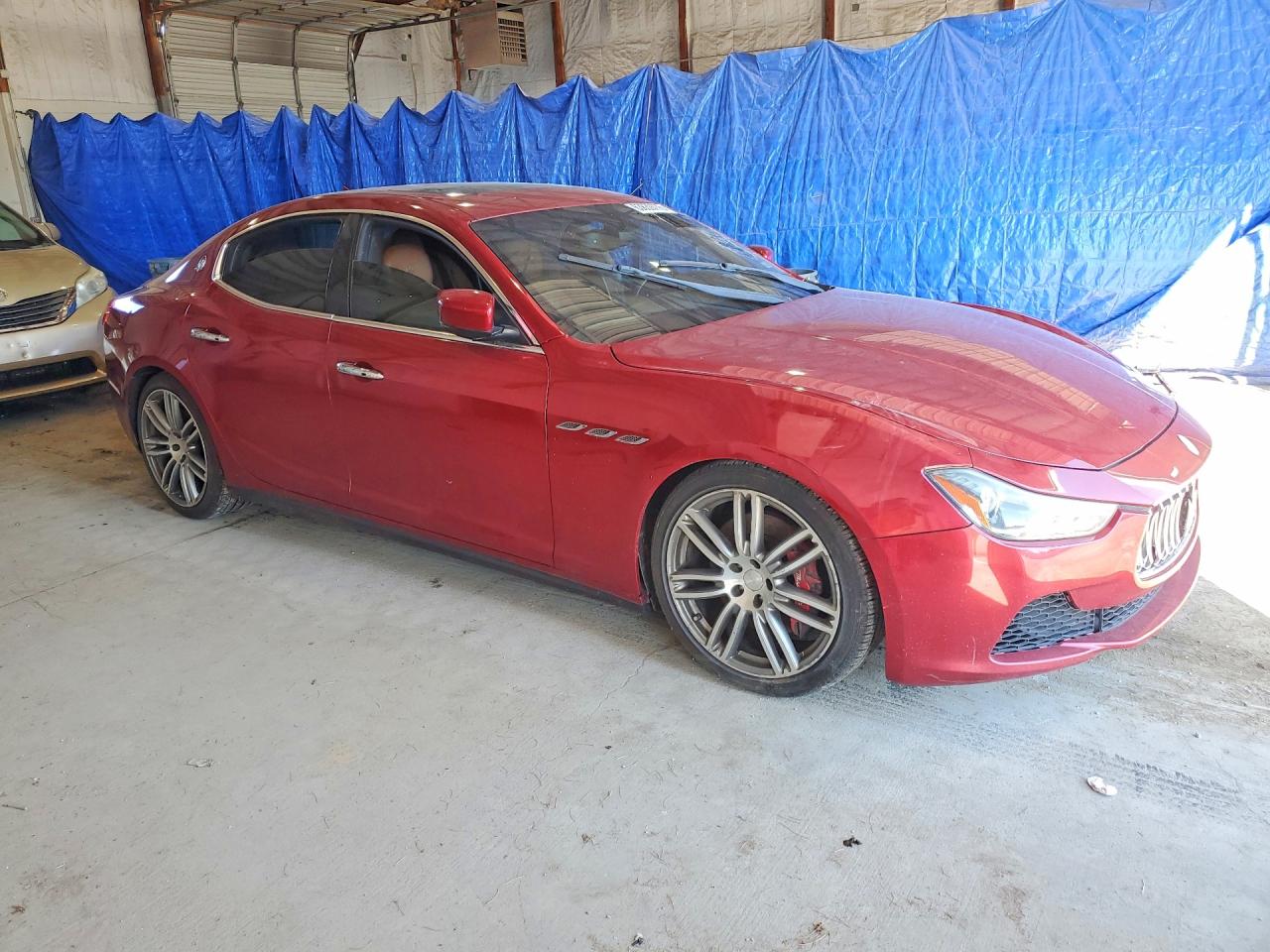 2015 Maserati Ghibli S Red vin: ZAM57RTA0F1146200