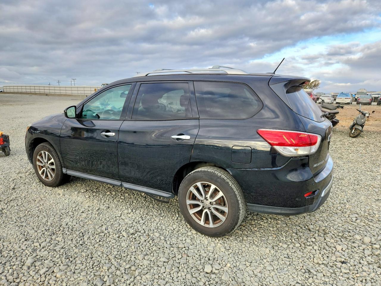 2013 Nissan Pathfinder S Black vin: 5N1AR2MN3DC626699