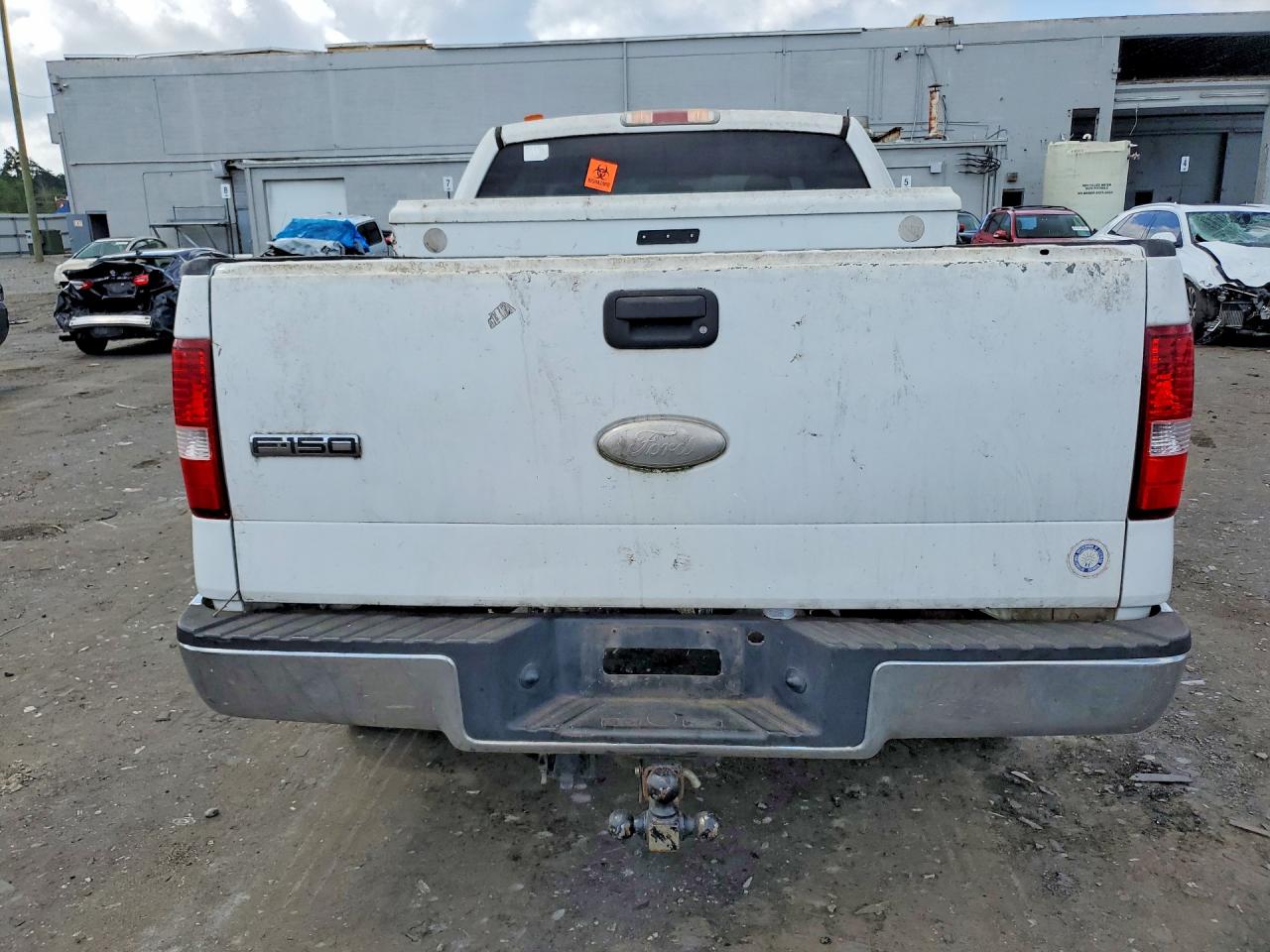 2006 Ford F150 White vin: 1FTRX14W46NA11991