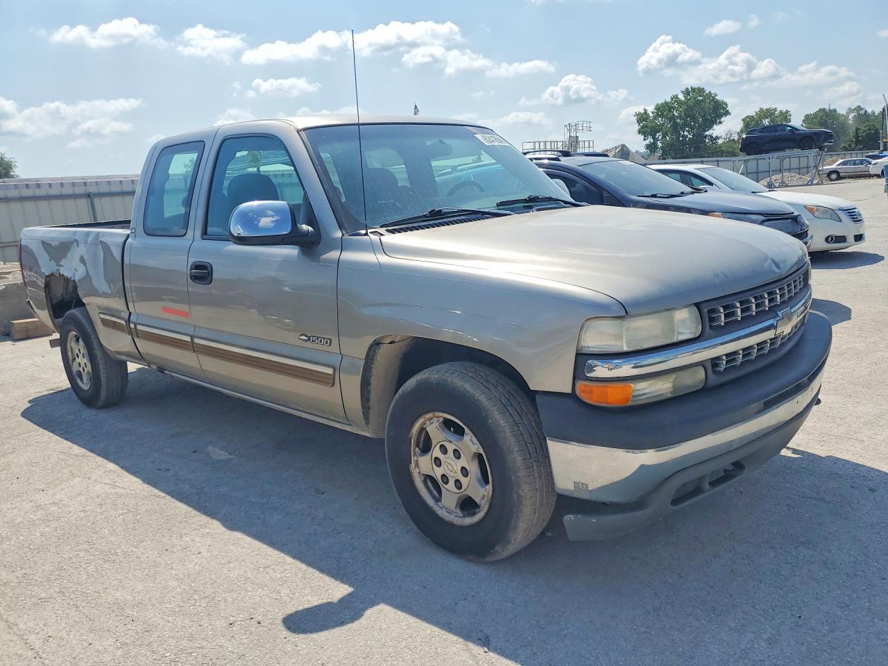 2001 Chevrolet Silverado K1500 Silver vin: 2GCEK19T311389659