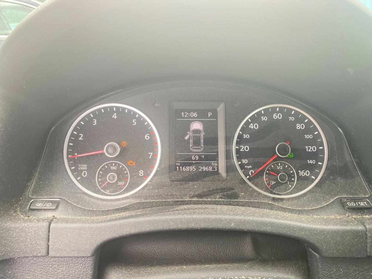 2013 Volkswagen Tiguan S Угольный vin: WVGBV3AXXDW582615