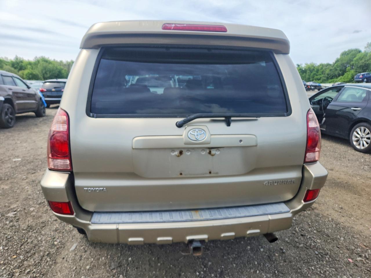 2005 Toyota 4runner Limited Beige vin: JTEBU17R658030003