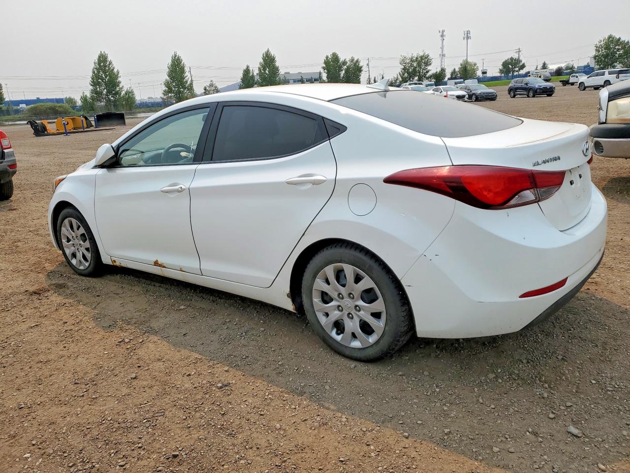 2014 Hyundai Elantra Se White vin: 5NPDH4AE7EH518970