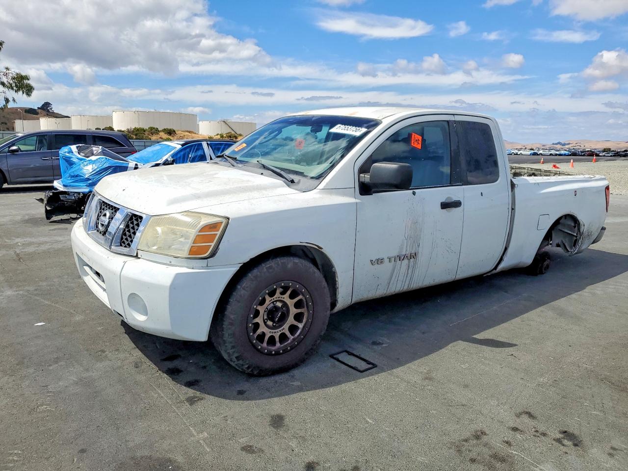 2005 Nissan Titan Xe White vin: 1N6AA06A85N554945