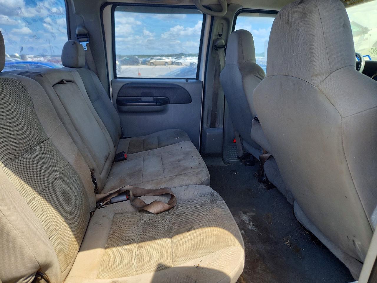 2005 Ford F250 Super Duty Silver vin: 1FTSW20P15ED09762