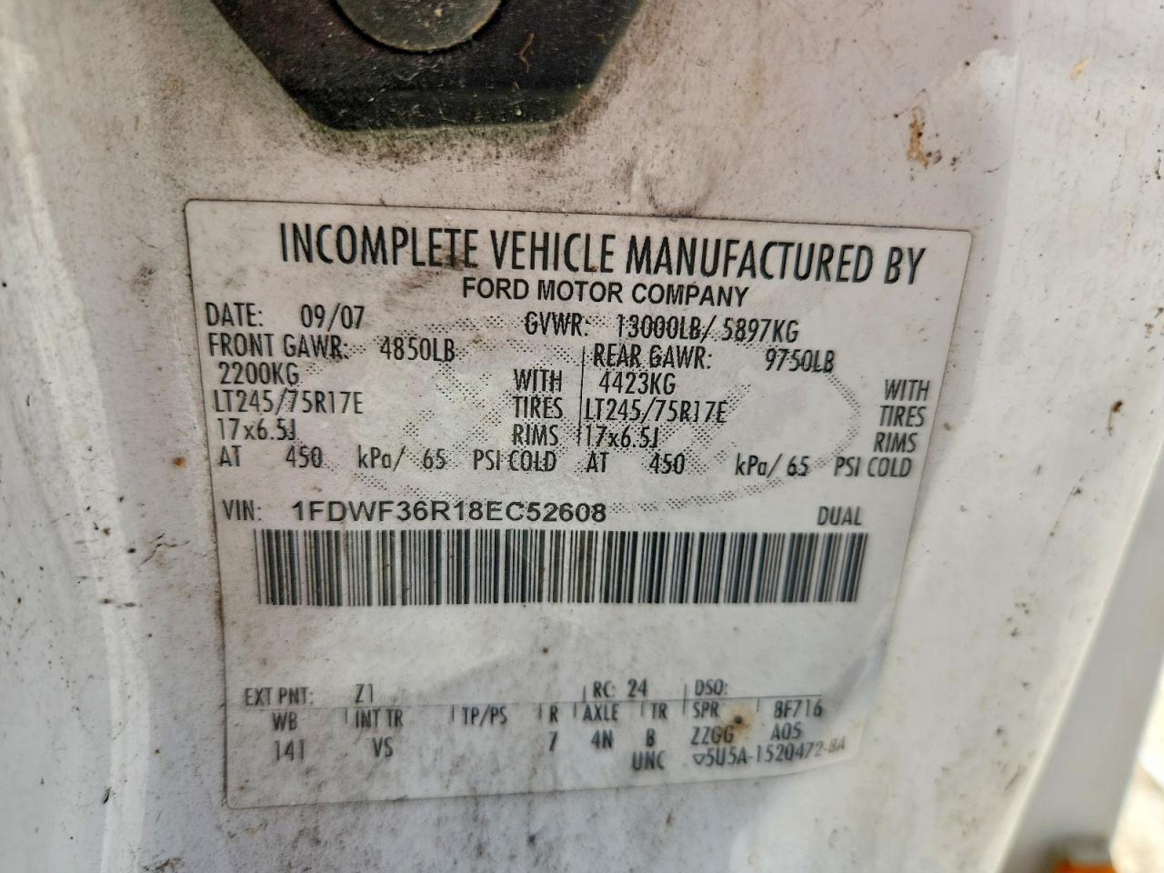 2008 Ford F350 Super Duty White vin: 1FDWF36R18EC52608