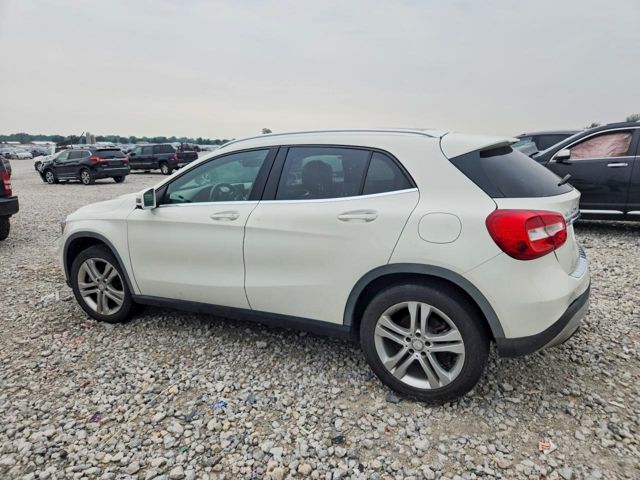 2015 Mercedes-benz Gla 250 White vin: WDCTG4EB4FJ141967