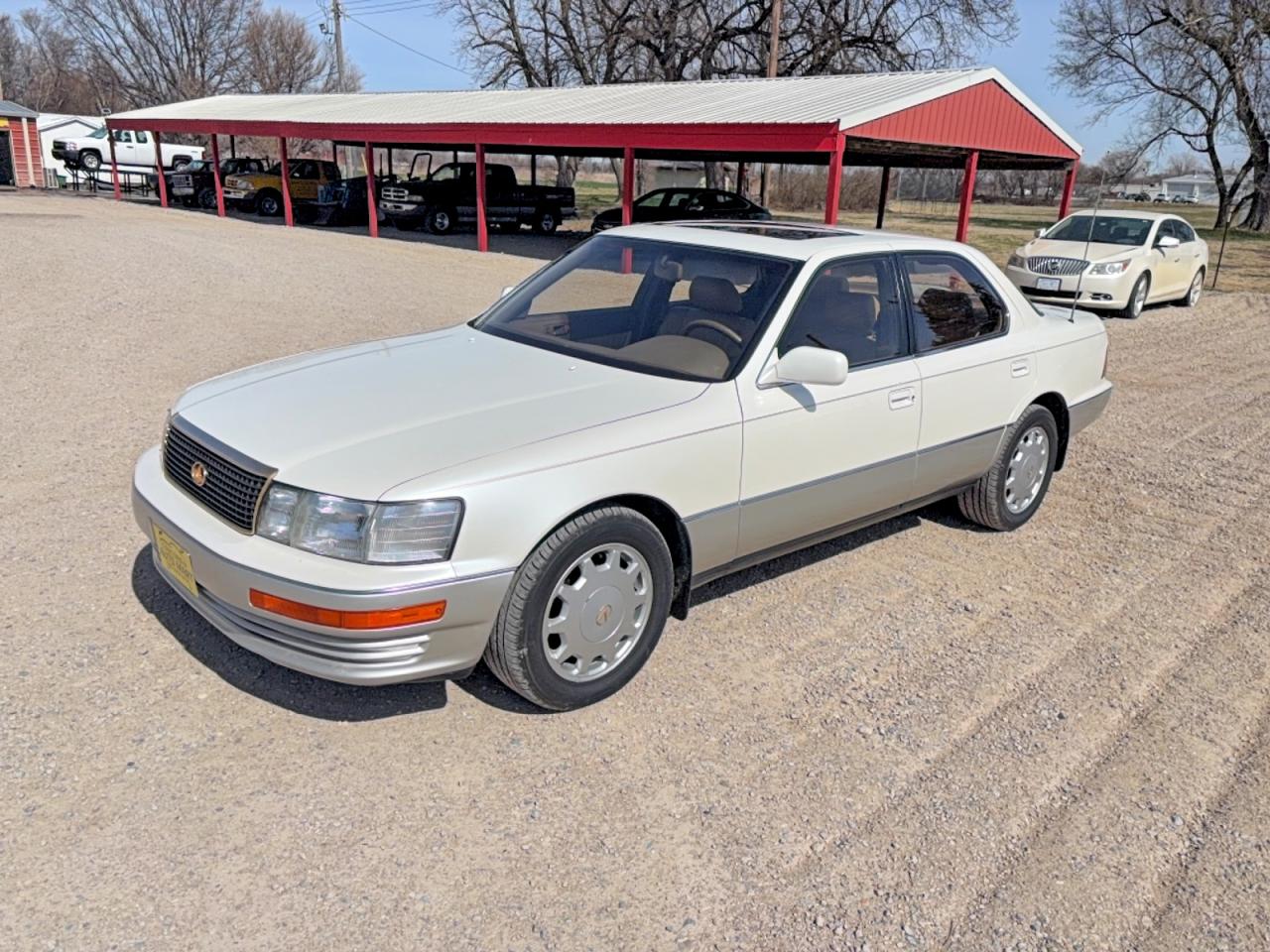 1992 Lexus Ls 400 Base Белый vin: JT8UF11E8N0141128