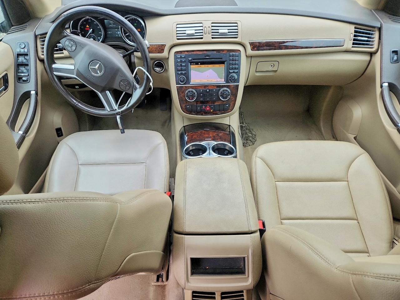 2011 Mercedes-benz R 350 4matic White vin: 4JGCB6FE8BA128461