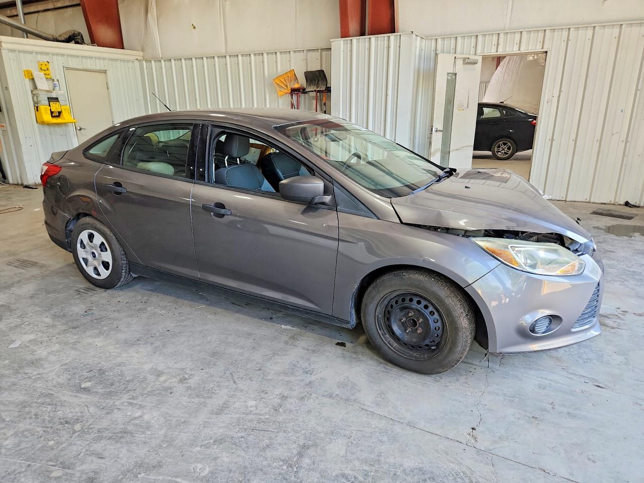 2014 Ford Focus S Gray vin: 1FADP3E2XEL291420