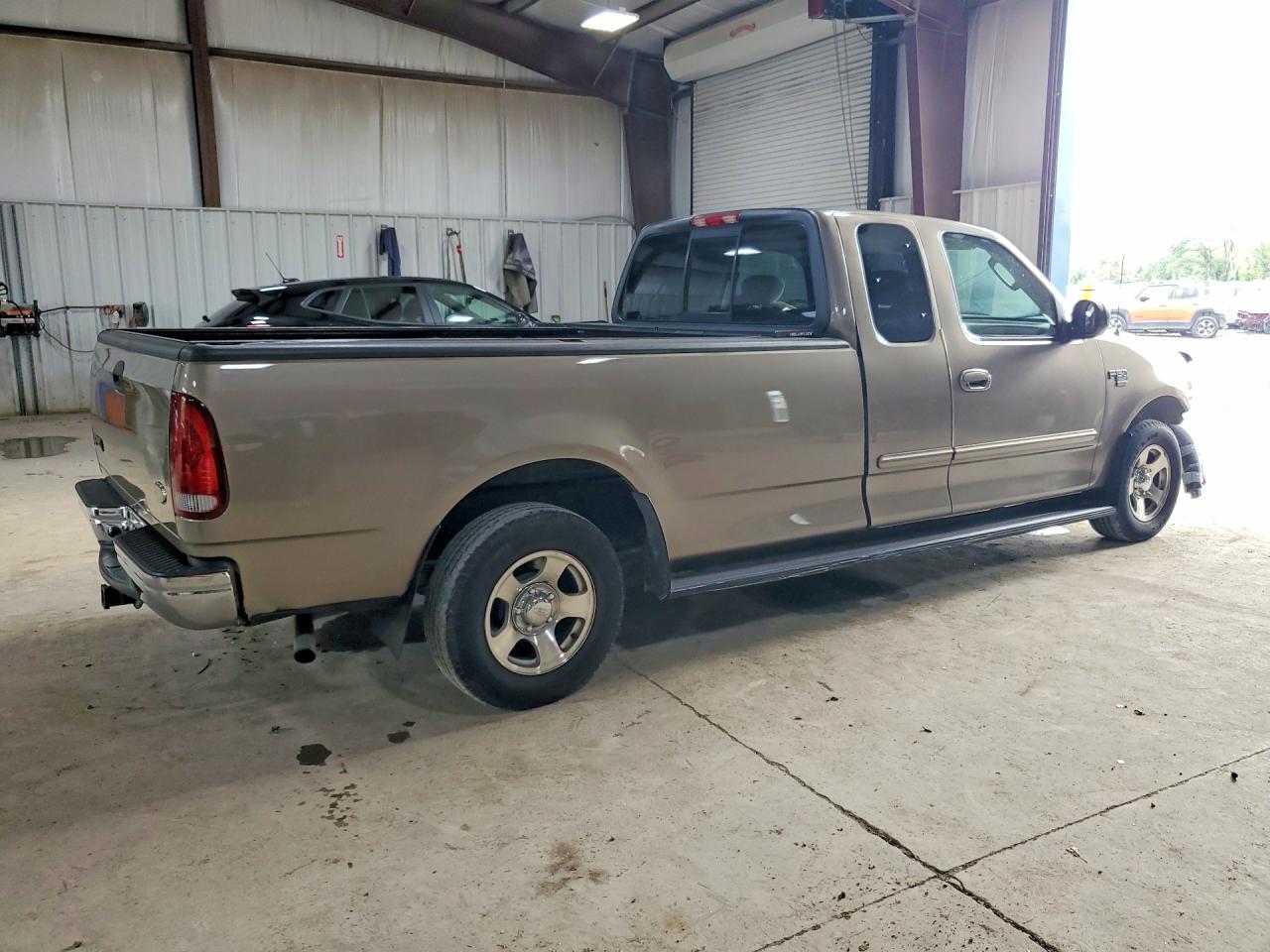 2003 Ford F150 Beige vin: 1FTRX17L43NA57737
