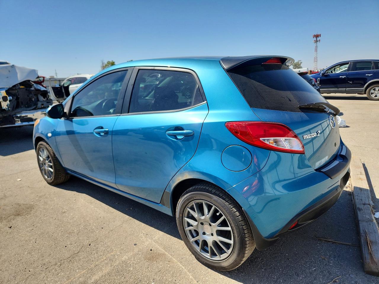2011 Mazda Mazda2 Blue vin: JM1DE1HZ0B0125417