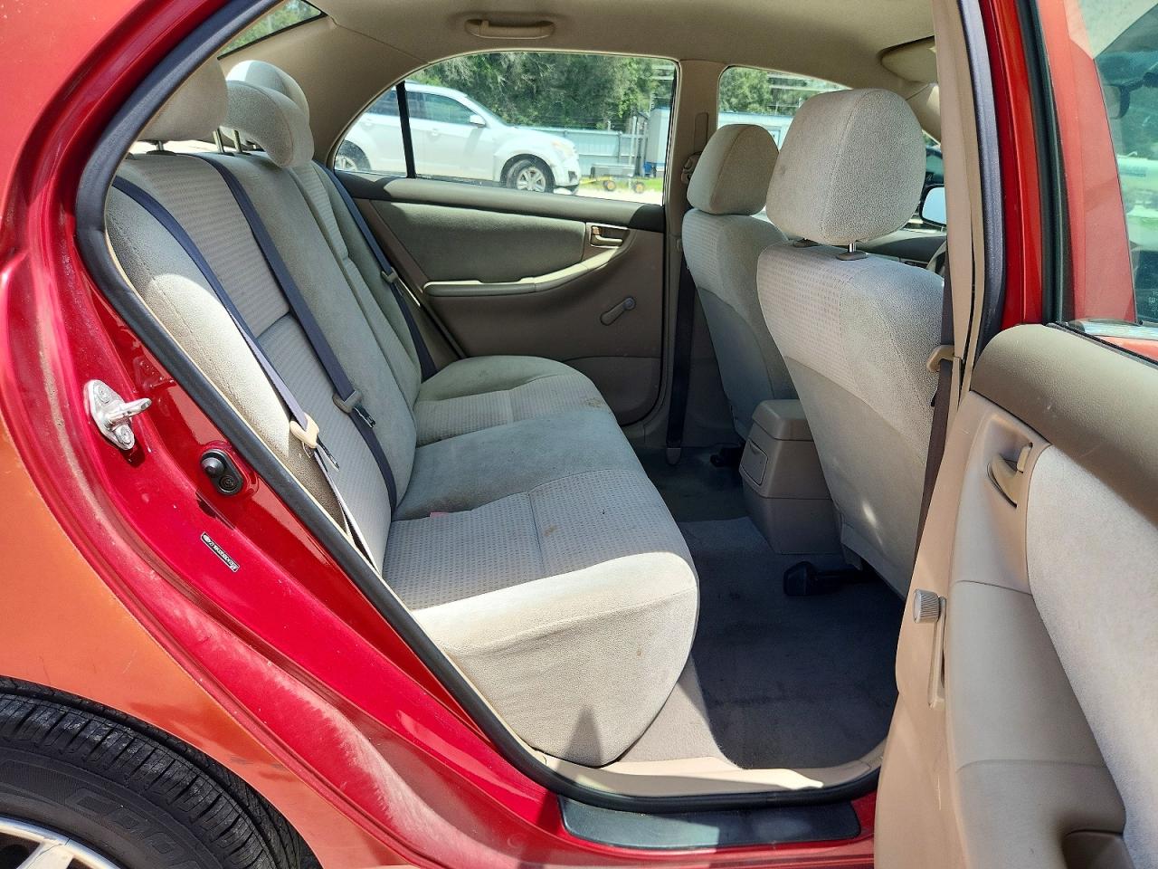 2005 Toyota Corolla Ce Red vin: 2T1BR32E65C455537