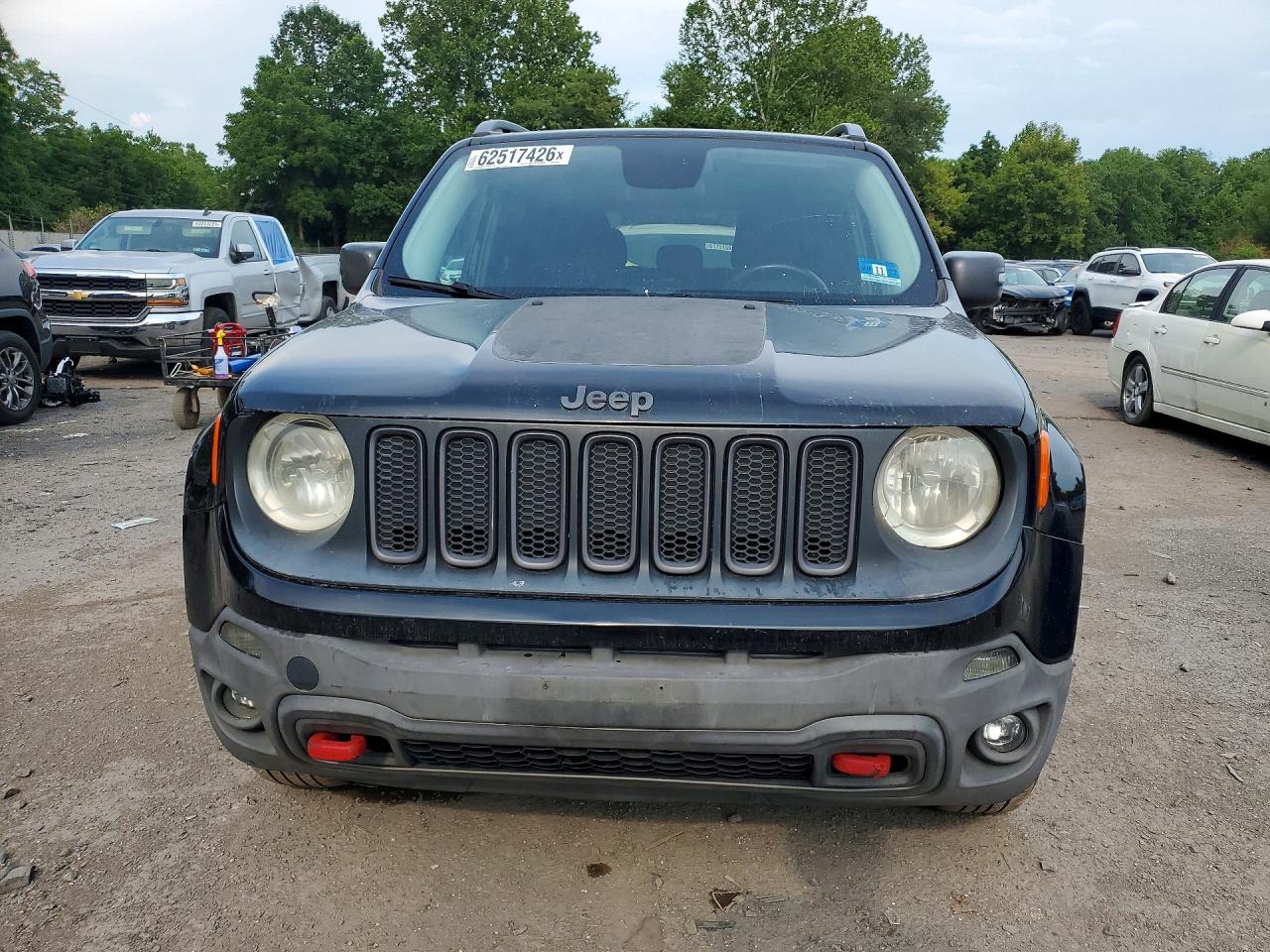 2015 Jeep Renegade Trailhawk Черный vin: ZACCJBCT0FPB62010