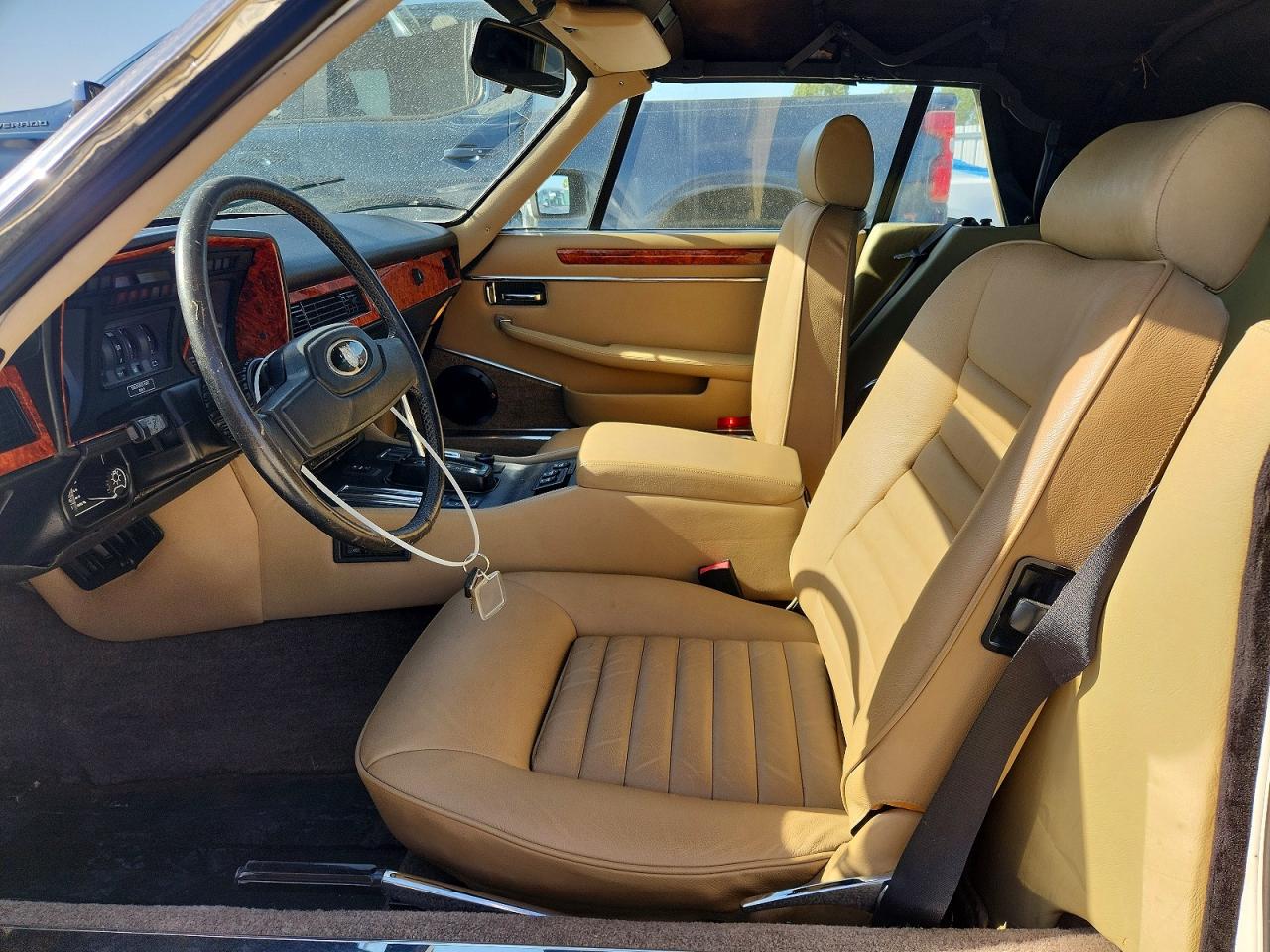 1988 Jaguar Xjs White vin: SAJNV5846JC144813